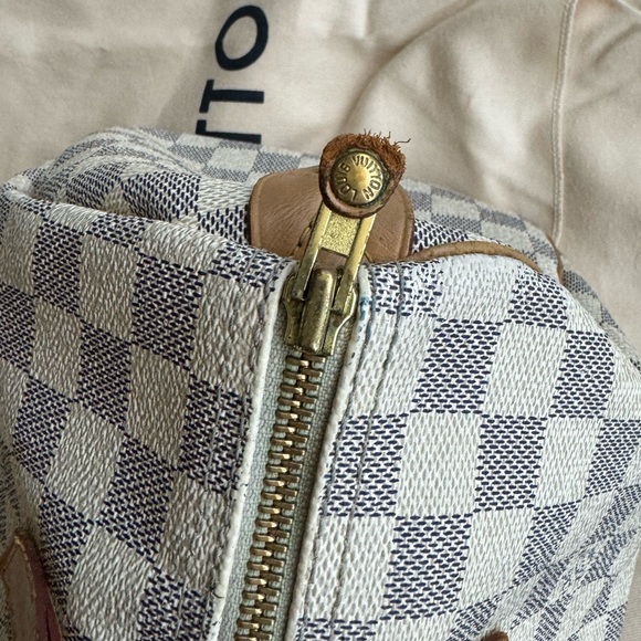 Louis Vuitton | Authentic Vintage Damier Azur Speedy 30 Handbag - Picture 10 of 16